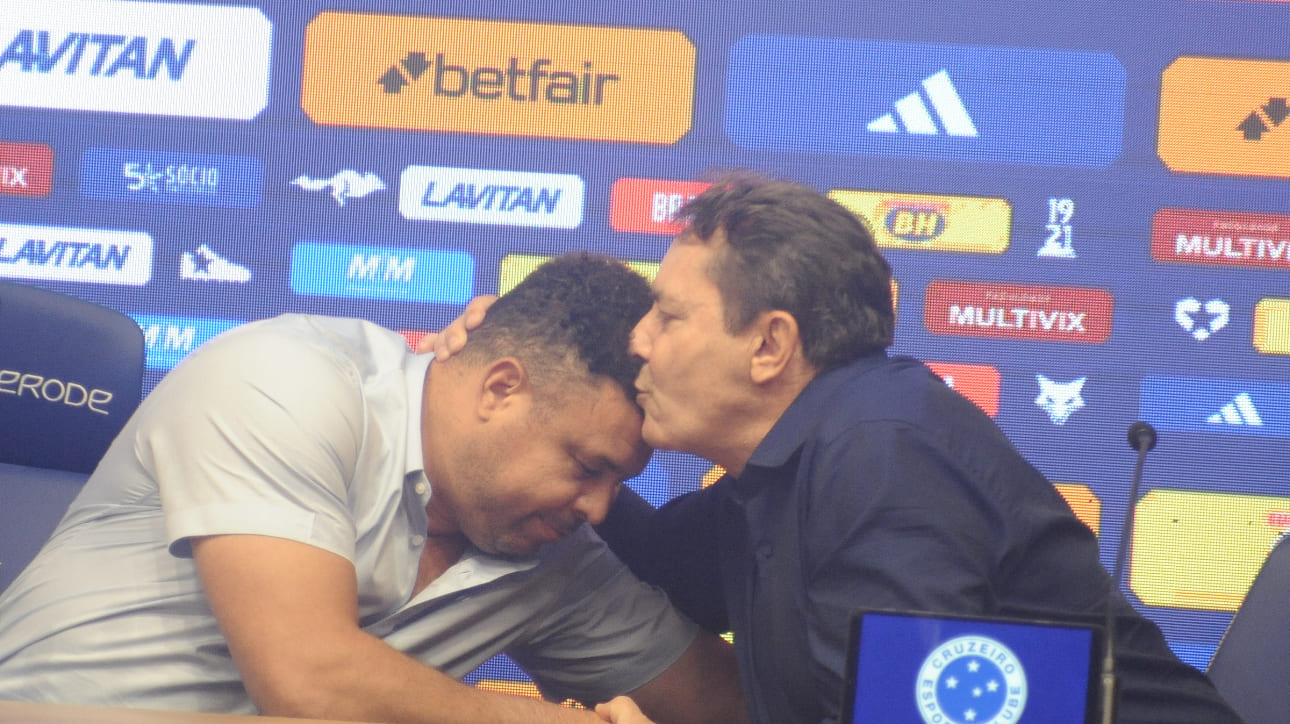 Ronaldo oficializou a venda da SAF do Cruzeiro a Pedro Loureno em 29 de abril de 2025 - (foto: Alexandre Guzanshe/EM/D.A. Press) Ronaldo oficializou a venda da SAF do Cruzeiro a Pedro Loureno em 29 de abril de 2025 - (foto: Alexandre Guzanshe/EM/D.A. Press)