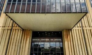 Setor público registra superávit de R$ 3,6 bilhões em março de 2025