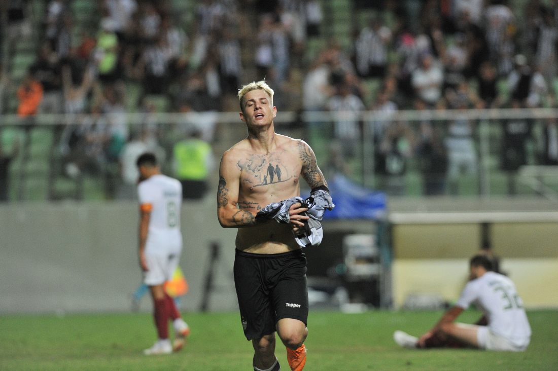 Vitria do Atltico sobre o Fluminense em Belo Horizonte, em 2016, teve show do atacante Roger Guedes - (foto: Leandro Couri/EM/D.A Press) Vitria do Atltico sobre o Fluminense em Belo Horizonte, em 2016, teve show do atacante Roger Guedes - (foto: Leandro Couri/EM/D.A Press)