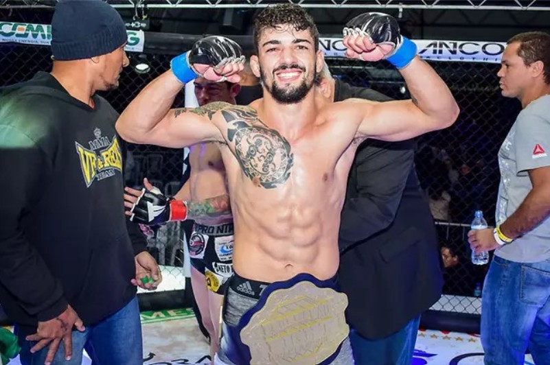 Fernando Laureno, o Ben 10 - (foto: Rafael Lav/Federao Fight) Fernando Laureno, o Ben 10 - (foto: Rafael Lav/Federao Fight)