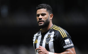 Hulk, atacante do Atltico, em ao pela Copa Sul-Americana na Arena MRV (foto: Alexandre Guzanshe/EM/D.A. Press)