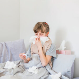 Ignorar medidas preventivas pode gerar aumento de doenças respiratórias, alerta infectologista