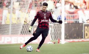 Rossi, goleiro argentino do Flamengo (foto: Adriano Fontes/Flamengo)