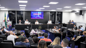 CRÉDITO ESPECIAL: Secretário de Governo da Prefeitura de Timóteo toma a maior pressão na Câmara de Vereadores