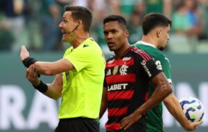 rbitro Ramon Abatti Abel (foto: Cesar Greco/Palmeiras/by Canon)