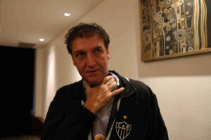 Cuca liderou o Atltico na conquista da Libertadores em 2013 (foto: Rodrigo Clemente/EM/D.A Pres)