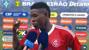 Vito, zagueiro do Inter (foto: Reproduo Prime Video)
