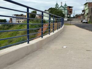 Obra na rua Hematita, em Ipatinga, entra  na fase final e reforça segurança para moradores