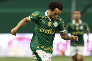 Felipe Anderson em ao pelo Palmeiras (foto: Cesar Greco/Palmeiras)