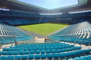 Tiroteio prximo Arena do Grmio deixa quatro feridos < No Ataque