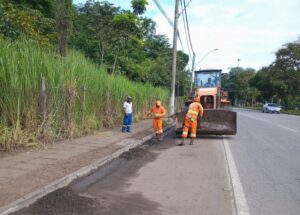 DE OLHO NA CHUVA: Prefeitura reforça limpeza urbana em diversos bairros de Ipatinga