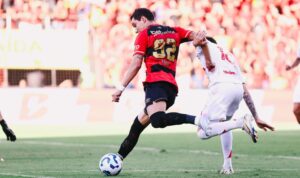 Sport e Internacional (foto: Paulo Paiva/ Sport Recife)