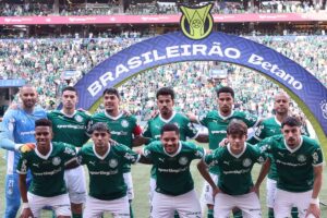 Jogadores do Palmeiras antes de partida pelo Campeonato Brasileiro (foto: Cesar Greco/Palmeiras)