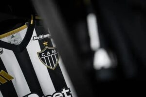 Atlético-MG enfrenta novos atrasos em pagamentos a jogadores e agentes