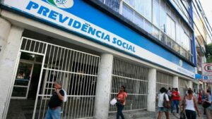 Aviso do INSS: 9 milhões podem solicitar reembolso de desconto indevido na aposentadoria