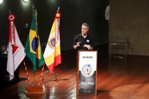 Bombeiros de todo o Brasil discutem desafios climáticos em evento em Minas