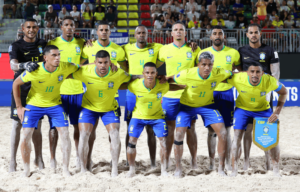 Time do Brasil de futebol de areia (foto: CBSB/Divulgao)