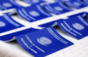Brasil registra 257 mil novos empregos formais em abril de 2023