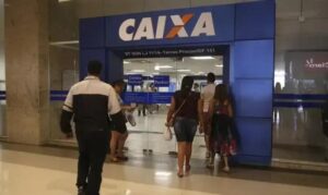 Caixa libera abono salarial para trabalhadores nascidos em maio e junho