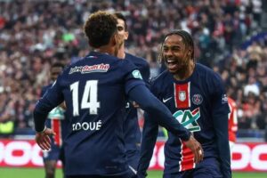 Com uma vitória convincente, PSG conquista Copa da França e busca tríplice coroa