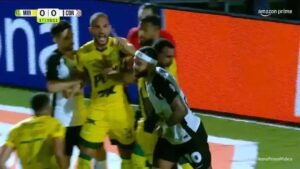 Corinthians: Memphis Depay perde pênalti e gera polêmica contra o Mirassol
