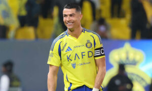 Cristiano Ronaldo, atacante do Al Nassr, em campo (foto: Fayez Nureldine/AFP)
