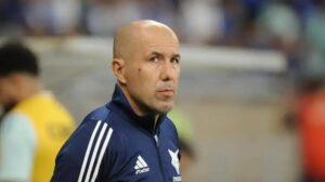 Cruzeiro conquista duas vitórias seguidas sob o comando de Leonardo Jardim