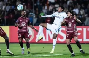 Cruzeiro é eliminado da Copa Sul-Americana após empate com Mushuc Runa