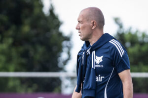 Leonardo Jardim, tcnico do Cruzeiro, em treinamento (foto: Gustavo Aleixo/Cruzeiro)