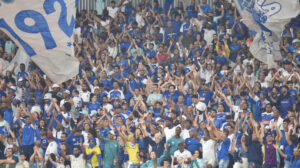 Torcida do Cruzeiro no Mineiro para jogo com Flamengo, pela stima rodada do Brasileiro (foto: Ramon Lisboa/EM/D.A Press)