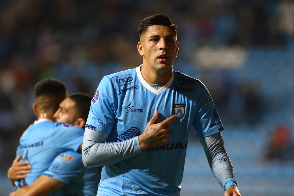 Steffan Pino comemora gol pelo Deportes Iquique na Sul-Americana - (foto: Alex Daz/AFP) Steffan Pino comemora gol pelo Deportes Iquique na Sul-Americana - (foto: Alex Daz/AFP)