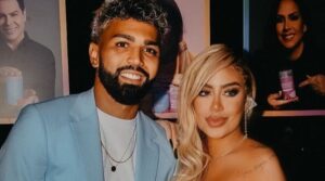 Gabigol e Rafaella Santos em foto de casal (foto: Redes sociais/Reproduo)