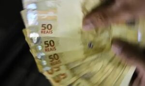 Governo revoga parcialmente aumentos no IOF após pressão