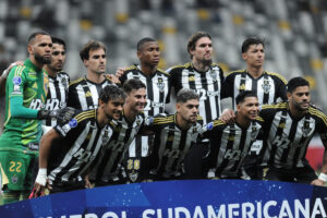 Jogadores do Atltico antes de jogo pela Sul-Americana (foto: Alexandre Guzanshe/EM/DA.Press)