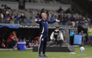 Leonardo Jardim, tcnico do Cruzeiro (foto: Alexandre Guzanshe/EM/DA Press)