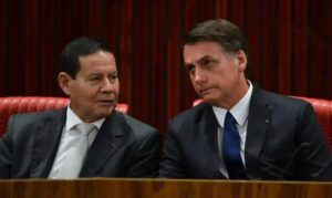 Líder do PT solicita investigação sobre ligação entre Bolsonaro e Mourão