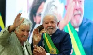 Lula vai ao velório de Pepe Mujica para prestar homenagem