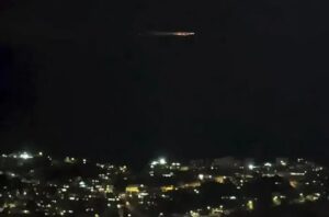 Morador de Ipatinga captura espetáculo de chuva de meteoros