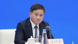 Mudanças na política monetária da China visam estimular economia em crise