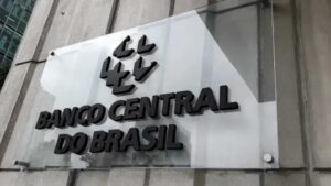 Poupança registra saque líquido de R$ 6,4 bilhões em abril, diz BC