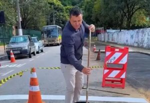 Prefeito de Timóteo destaca melhorias na sinalização urbana em vídeo