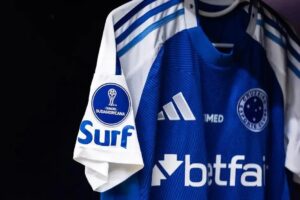 Uniforme do Cruzeiro na Sul-Americana