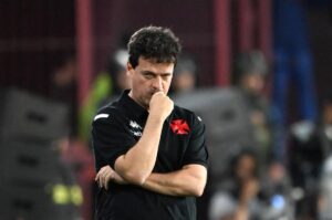 Fernando Diniz, tcnico do Vasco (foto: Luis ROBAYO / AFP)