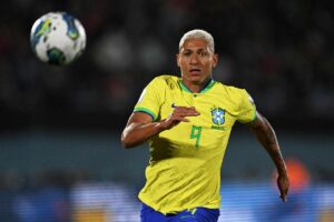 Richarlison vestiu a camisa 9 da Seleo Brasileira em 2022 e 2023 (foto: EITAN ABRAMOVICH/AFP)