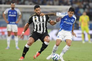 Lucas Romero em Cruzeiro 0 x 0 Atltico (foto: Edesio Ferreira/EM)