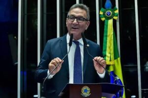 Senador Lucas Barreto critica regras do Ibama para exploração de petróleo no Amapá
