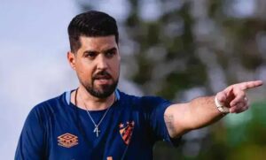 Sport efetiva António Oliveira como novo técnico para reverter situação no Brasileirão