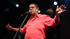 Zeca Pagodinho pede ajuda para encontrar gata Mimosa desaparecida