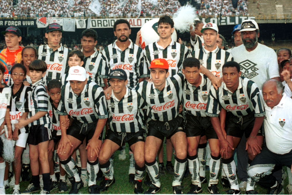 Atltico campeo Mineiro de 1995 - (foto: Arquivo Estado de Minas) Atltico campeo Mineiro de 1995 - (foto: Arquivo Estado de Minas)