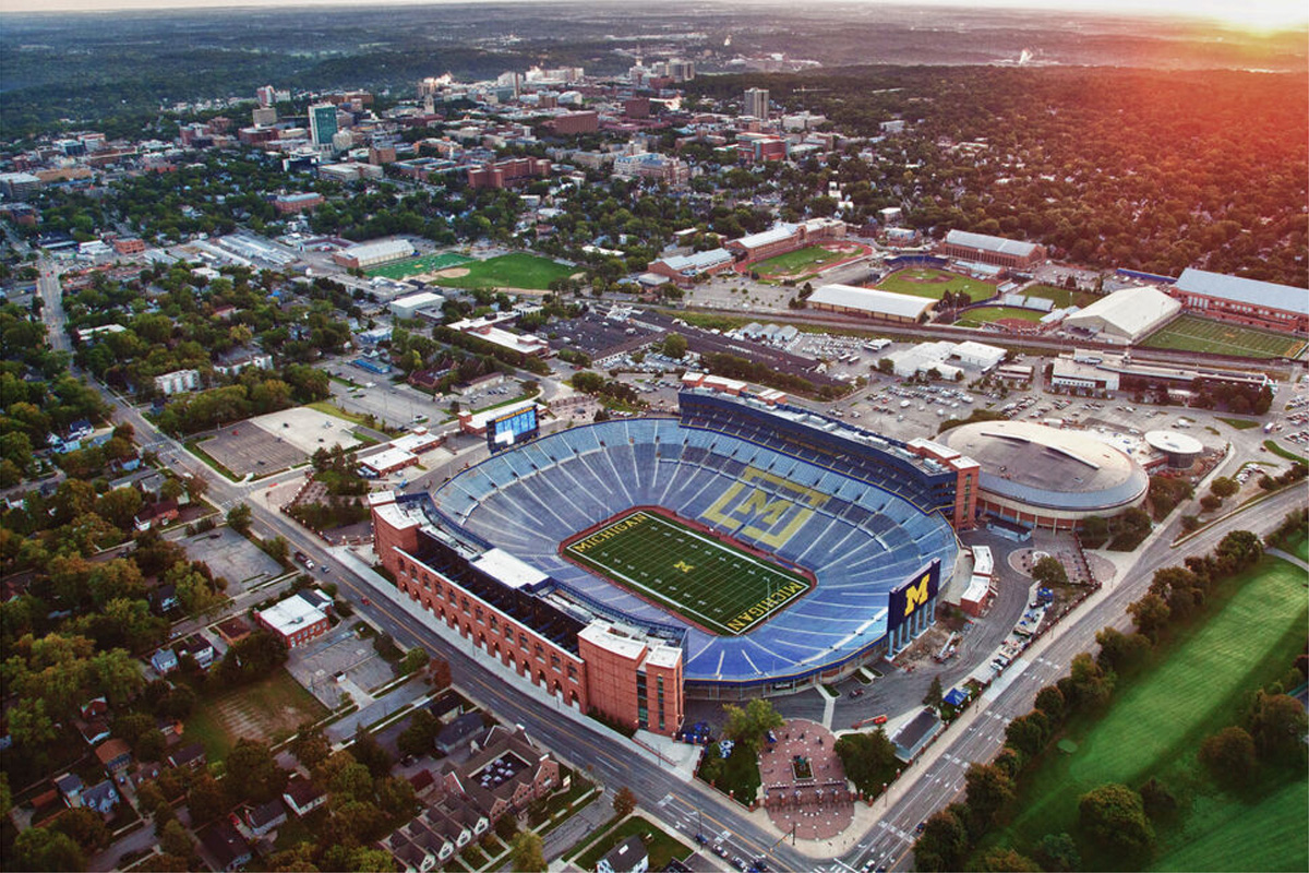Michigan Stadium - (foto: Michigan University) Michigan Stadium - (foto: Michigan University)